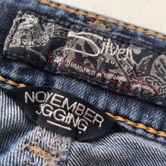 VINTAGE SILVER NOVEMBER JEGGING 25x30 CRYSTAL STUDS - Picture 2 of 14